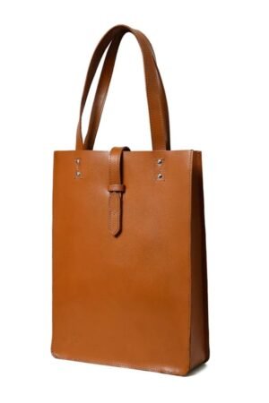 Chestnut Elegance Women’s Leather Tote Bag